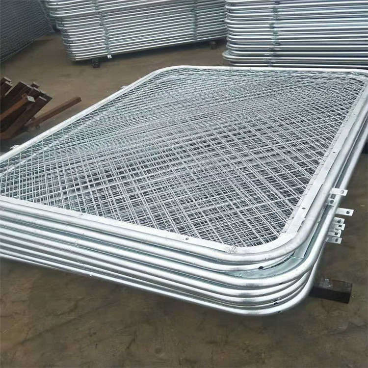 橋梁防拋網(wǎng)案例展示圖片2 橋梁防拋網(wǎng)案例展示圖片2