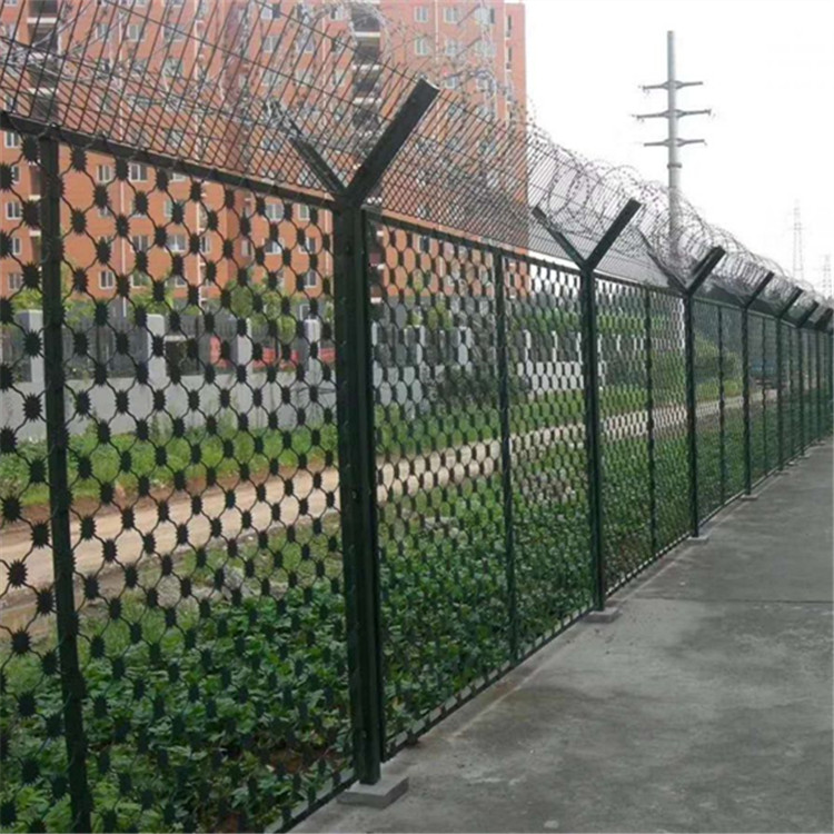 梅花刺鋼網墻案例展示圖片4 梅花刺鋼網墻案例展示圖片4